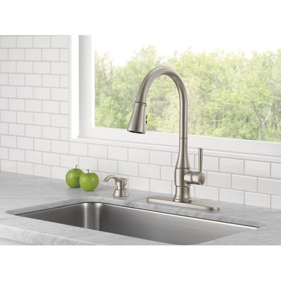 Delta Hazelwood Pull Down Kitchen Faucet with Soap Dispenser