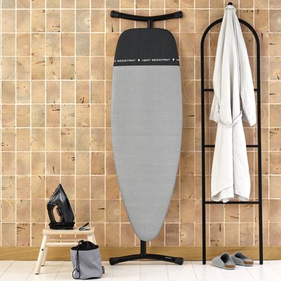 Brabantia Size D XL Ironing Board with Heat-Resistant Parking Zone