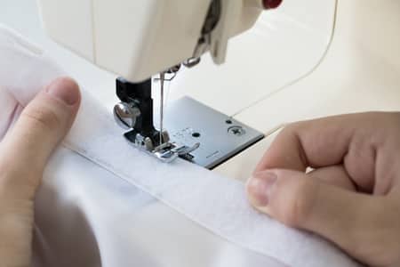 Download How to Choose the Right Sewing Machine Needle? - Apartment ABC