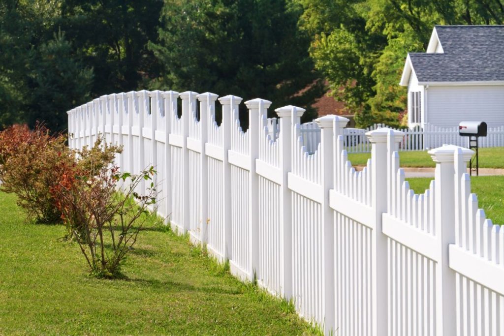 White vinyl perimeter fence